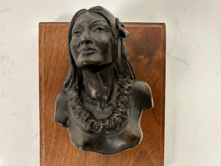 Ralph Crawford Limited Edition Bronze Bust Of Hawaiian Girl 20/100 Vintage 1979 Mounted On Small Wooden Plaque 3H [Photo 3]
