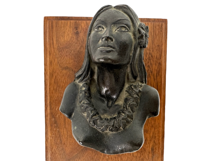Ralph Crawford Limited Edition Bronze Bust Of Hawaiian Girl 41/100 Vintage 1979 Mounted On Small Wooden Plaque 3H