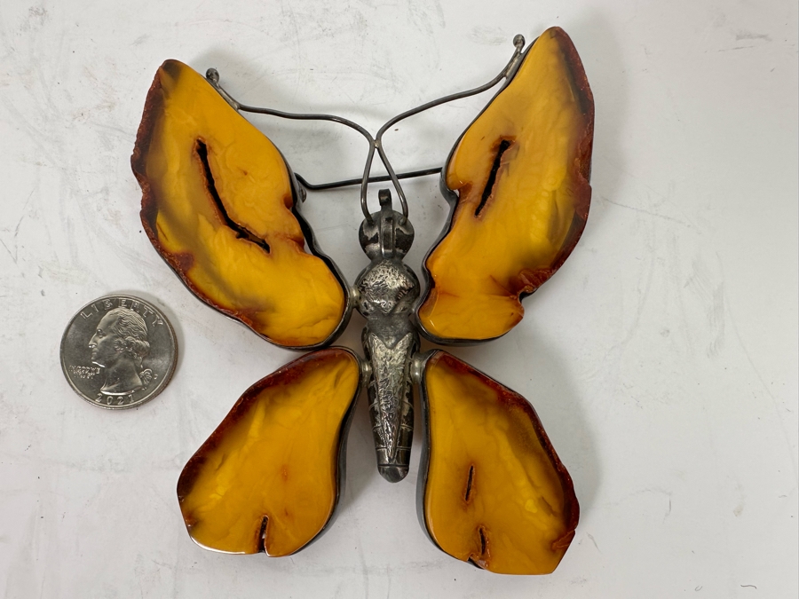 Large Butterscotch Amber Butterfly Brooch Pin 67g [Photo 3]