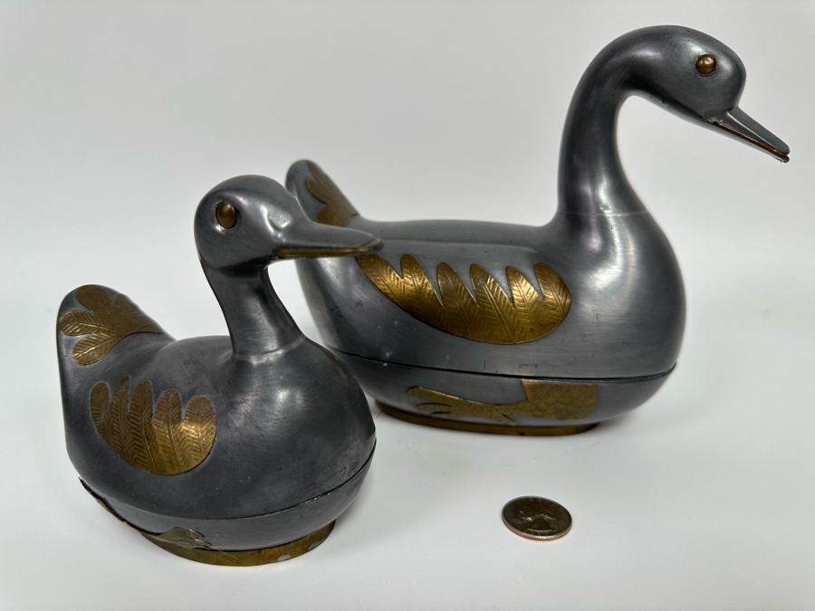 Pair Of Metal Duck Boxes Made In Hong Kong 8W X 6.5H [Photo 3]