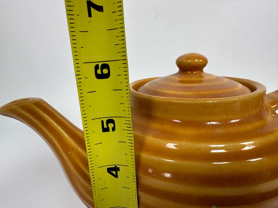 Mid-Century USA Pottery Teapot 9W X 6H [Photo 8]