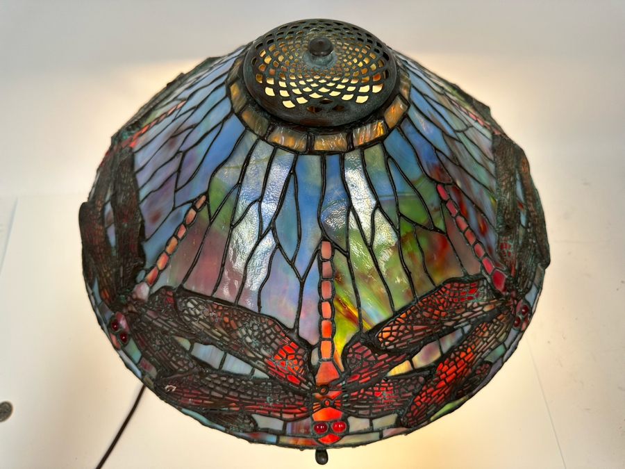Stunning Bronze Beautiful Patina Table Lamp With Dragonfly Stained Glass Shade Unmarked Believed To Be Tiffany Lamp - See Photos 17W X 16H [Photo 13]