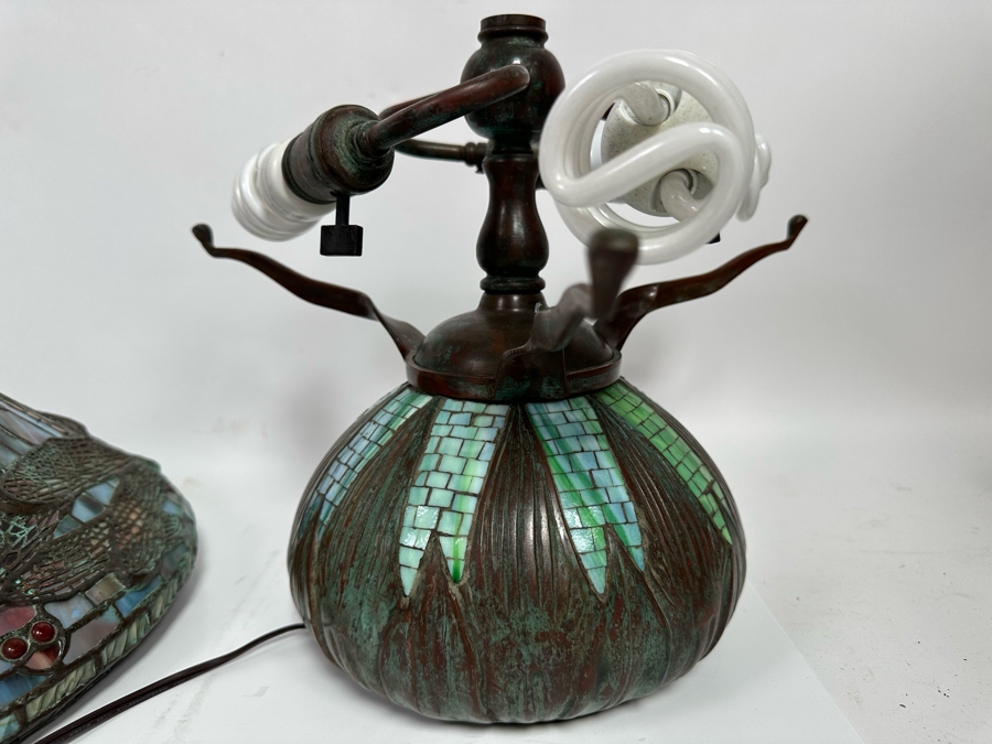 Stunning Bronze Beautiful Patina Table Lamp With Dragonfly Stained Glass Shade Unmarked Believed To Be Tiffany Lamp - See Photos 17W X 16H [Photo 24]