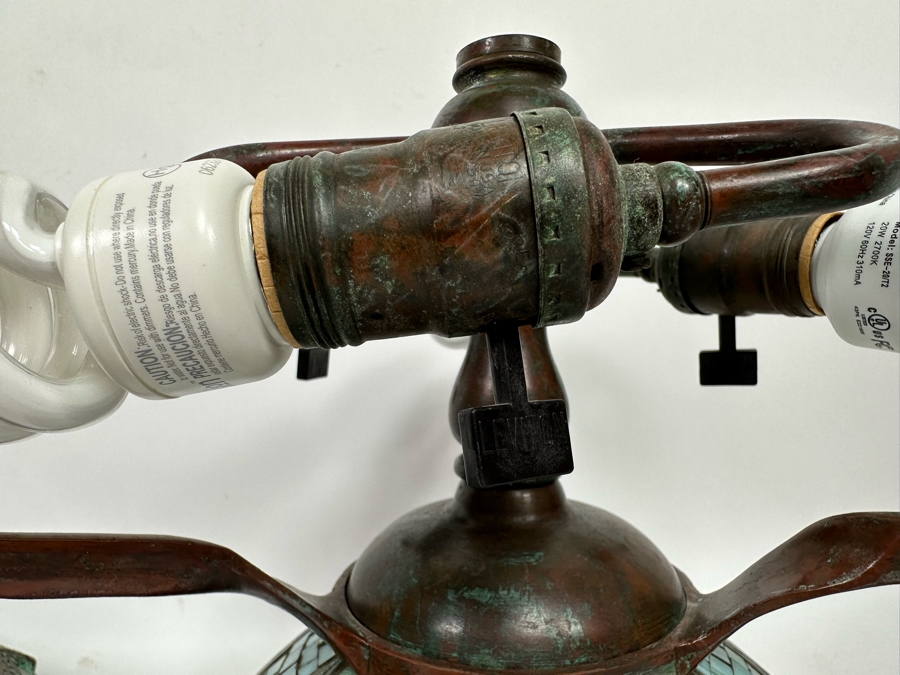 Stunning Bronze Beautiful Patina Table Lamp With Dragonfly Stained Glass Shade Unmarked Believed To Be Tiffany Lamp - See Photos 17W X 16H [Photo 31]