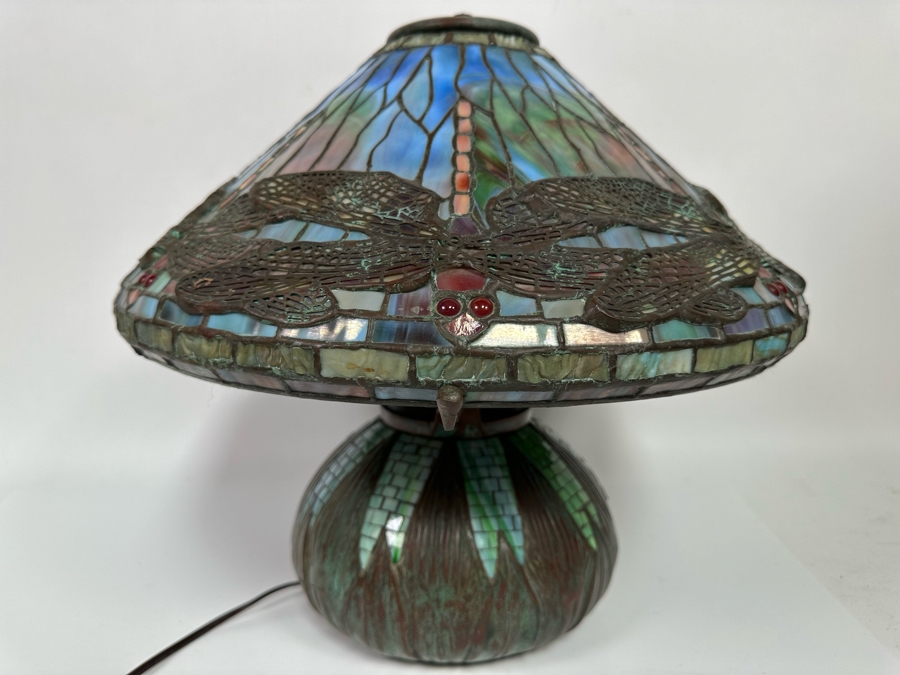 Stunning Bronze Beautiful Patina Table Lamp With Dragonfly Stained Glass Shade Unmarked Believed To Be Tiffany Lamp - See Photos 17W X 16H [Photo 14]