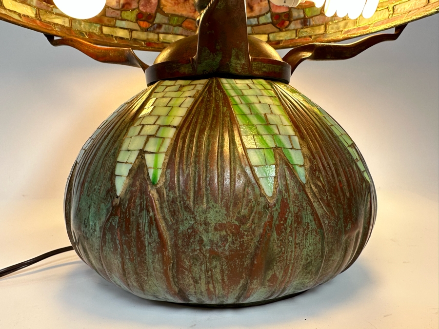 Stunning Bronze Beautiful Patina Table Lamp With Dragonfly Stained Glass Shade Unmarked Believed To Be Tiffany Lamp - See Photos 17W X 16H [Photo 9]