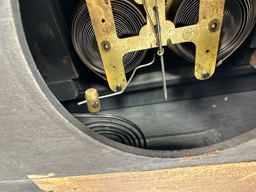 Antique Seth Thomas Mantle Clock With Beautiful Sounding Gong Chime 15.5W X 7.5D X 12H [Photo 16]