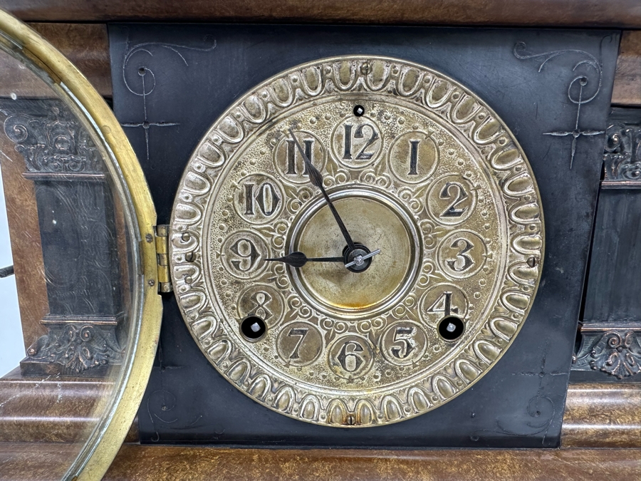 Antique Seth Thomas Mantle Clock With Beautiful Sounding Gong Chime 15.5W X 7.5D X 12H [Photo 6]