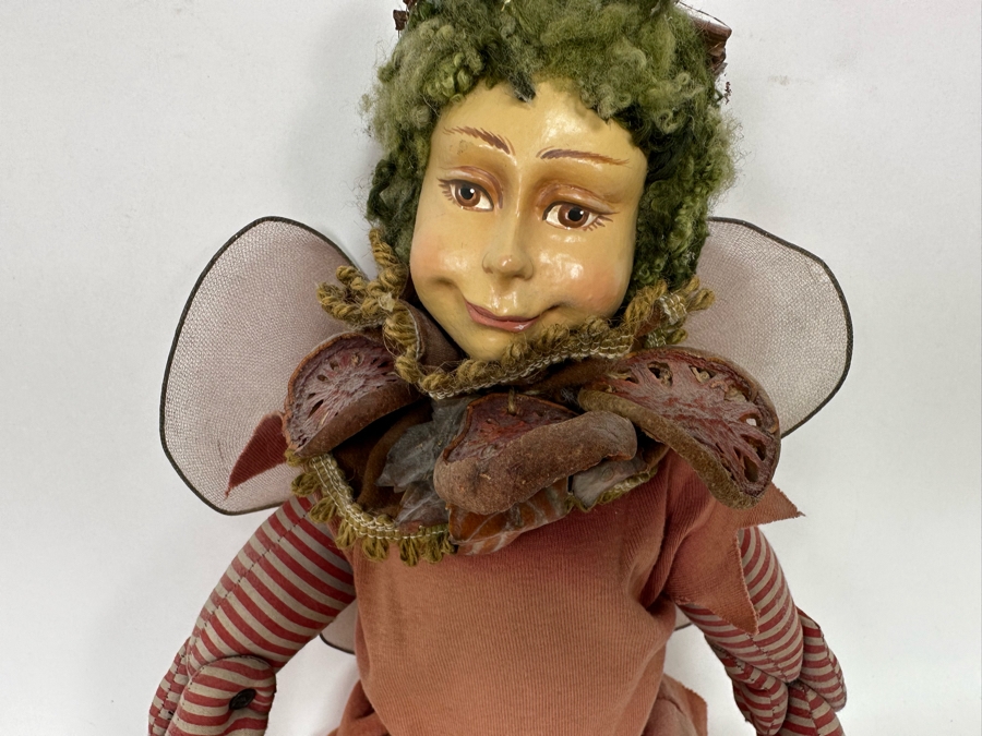 Wayne M. Kleski Fairy 27L [Photo 7]