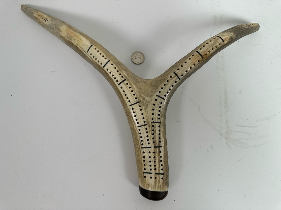 Vintage Carved Antler Cribbage Board With Hidden Compartment For Pegs 17.5 X 14 [Photo 3]