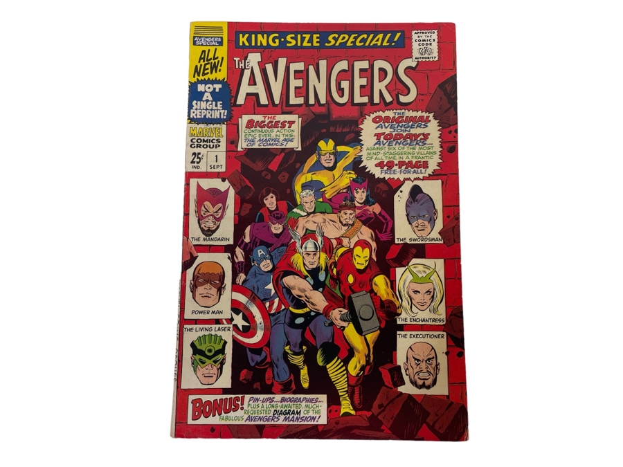 Vintage Marvel Comics Marvel King Size Special The Avengers #1 Comic Book