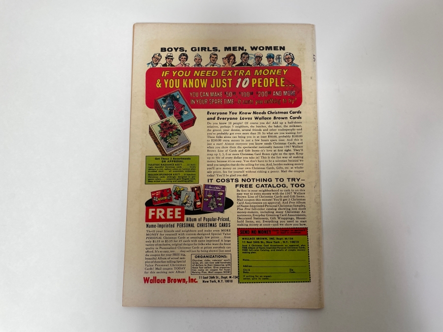 Vintage Marvel Comics Marvel King Size Special The Avengers #1 Comic Book [Photo 4]