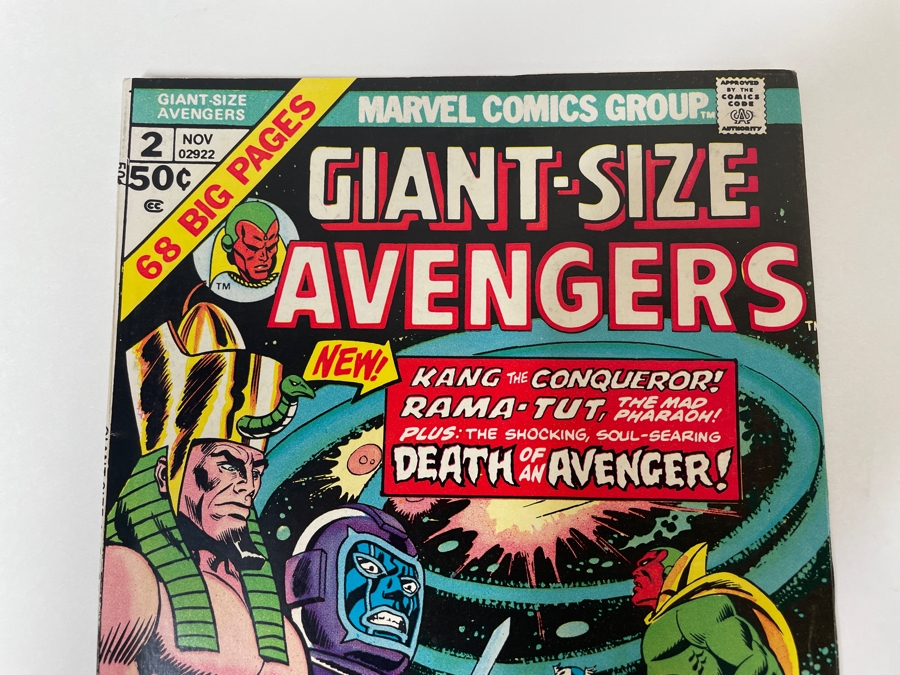 Vintage Marvel Comics Marvel King Giant-Size Avengers #1 Comic Book [Photo 2]