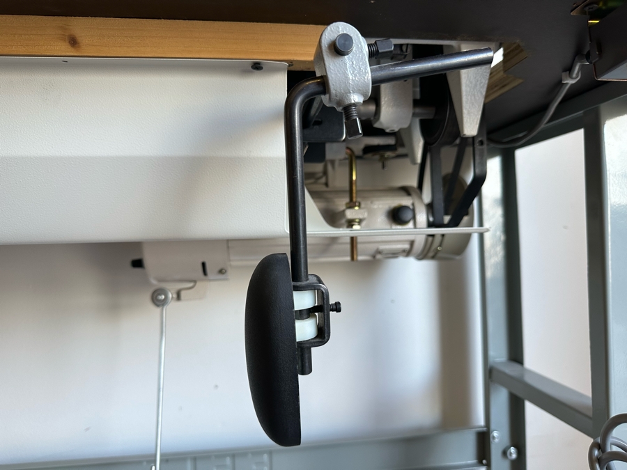 PFAFF Industrial 1245 Single Needle Sewing Machine Complete Used Once 48W X 20D X 61H Retails $3,400 [Photo 16]