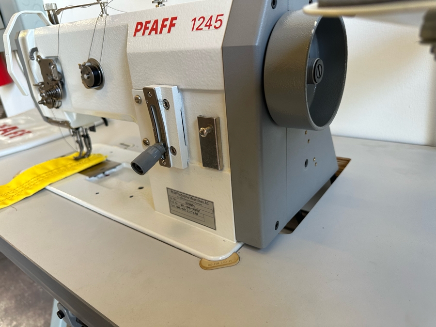 PFAFF Industrial 1245 Single Needle Sewing Machine Complete Used Once 48W X 20D X 61H Retails $3,400 [Photo 9]