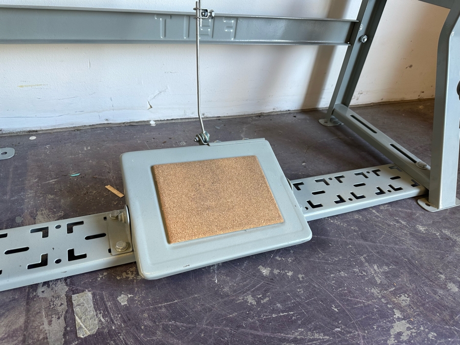 PFAFF Industrial 1245 Single Needle Sewing Machine Complete Used Once 48W X 20D X 61H Retails $3,400 [Photo 13]