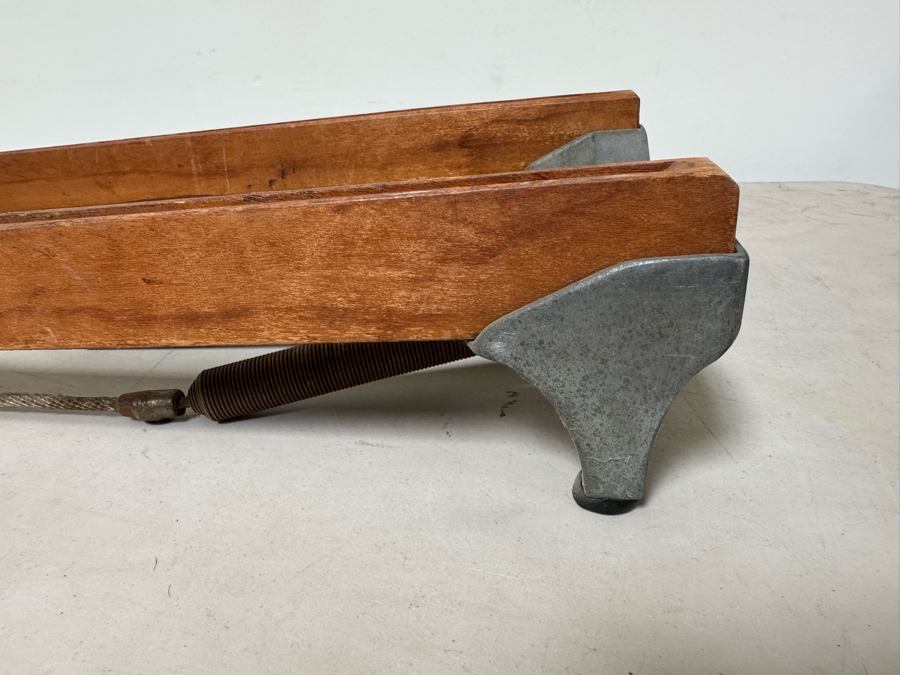 Vintage 1920/30s Vig-Row Rowing Exercise Machine 13W X 48D X 5H [Photo 12]