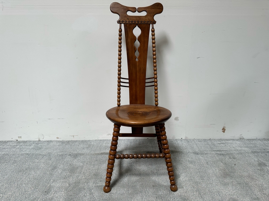 Antique Wooden Hall Chair 17W X 44H [Photo 2]