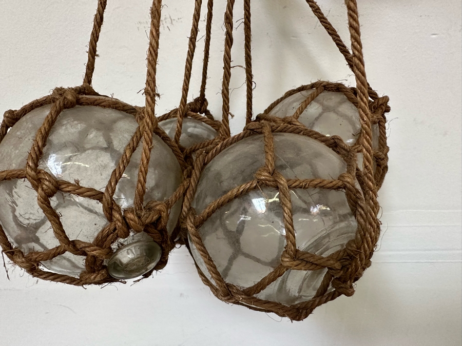 Vintage Nautical Decor Glass Fishing Floats And Wooden Floats [Photo 5]