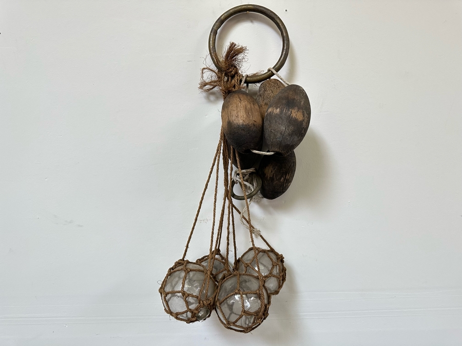 Vintage Nautical Decor Glass Fishing Floats And Wooden Floats [Photo 3]