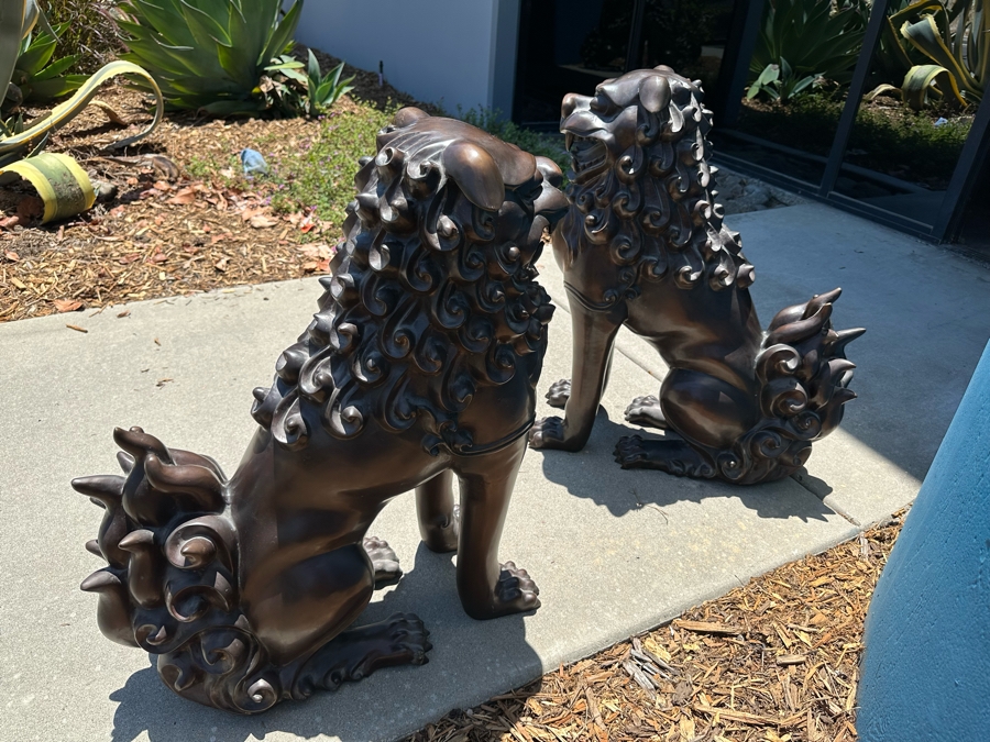 Pair Of Bronze Foo Dog Sculptures Heavy 25W X 12D X 30H [Photo 14]