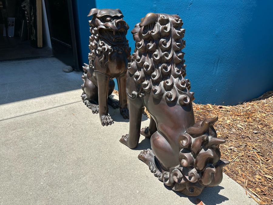 Pair Of Bronze Foo Dog Sculptures Heavy 25W X 12D X 30H [Photo 5]