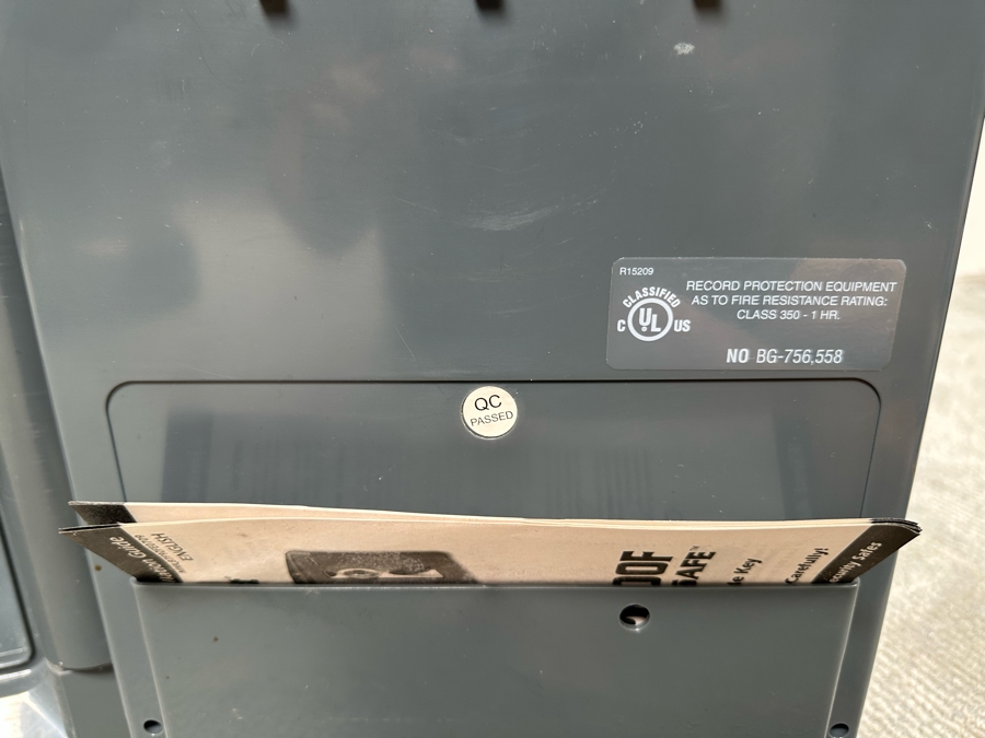 First Alert Waterproof Fire Theft Safe With Key 14W X 18D X 17H [Photo 5]