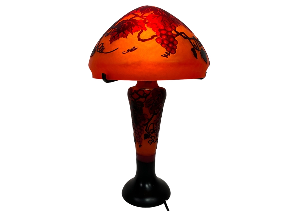 Reproduction Galle Resin Table Lamp 13W X 22H