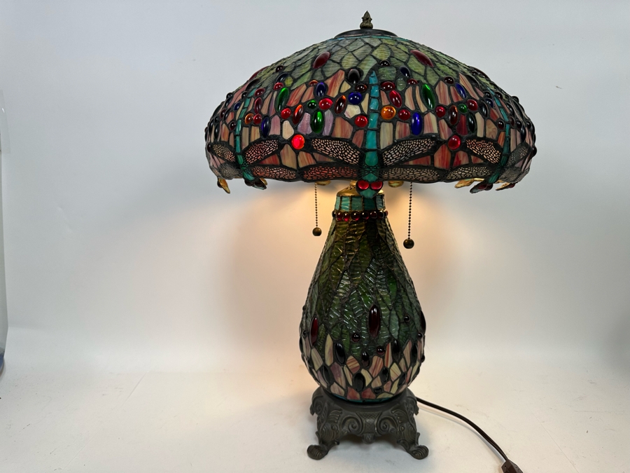 Tiffany Style Dragonfly Table Lamp 16W X 25H [Photo 3]