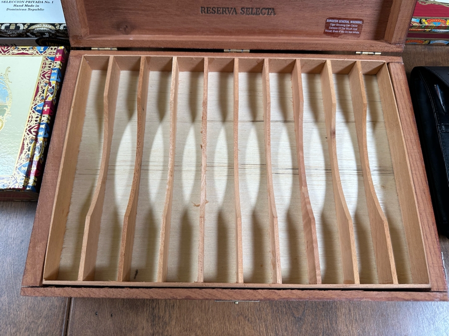 Collection Of Cigar Boxes, Lighter, Pipe Accessories [Photo 17]