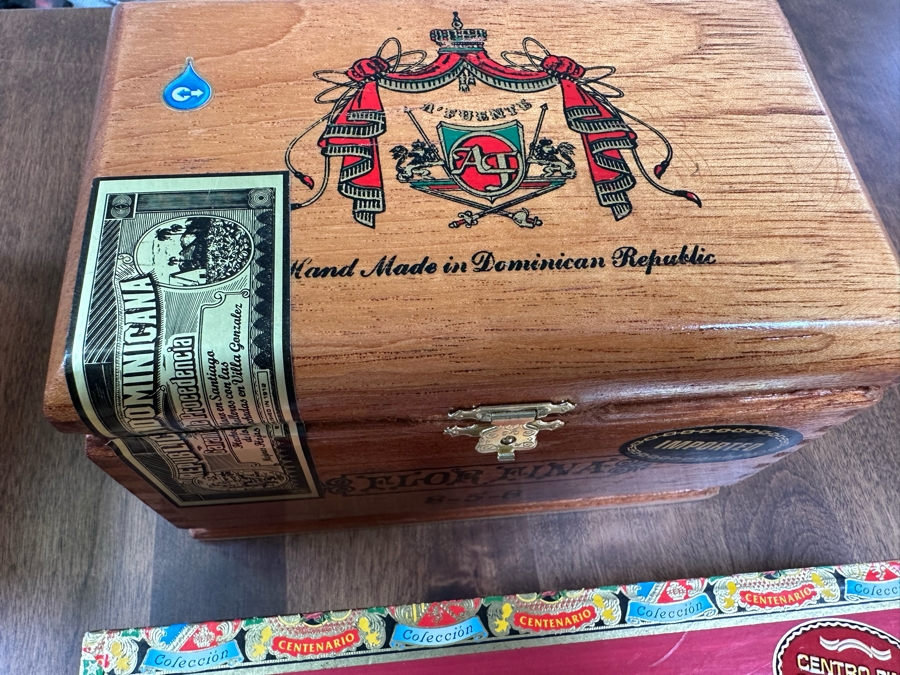 Collection Of Cigar Boxes, Lighter, Pipe Accessories [Photo 10]