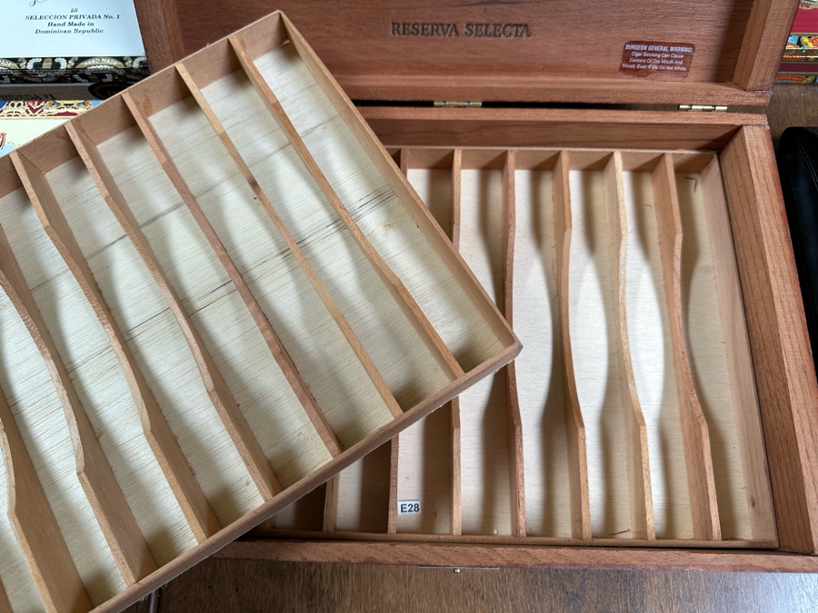 Collection Of Cigar Boxes, Lighter, Pipe Accessories [Photo 18]