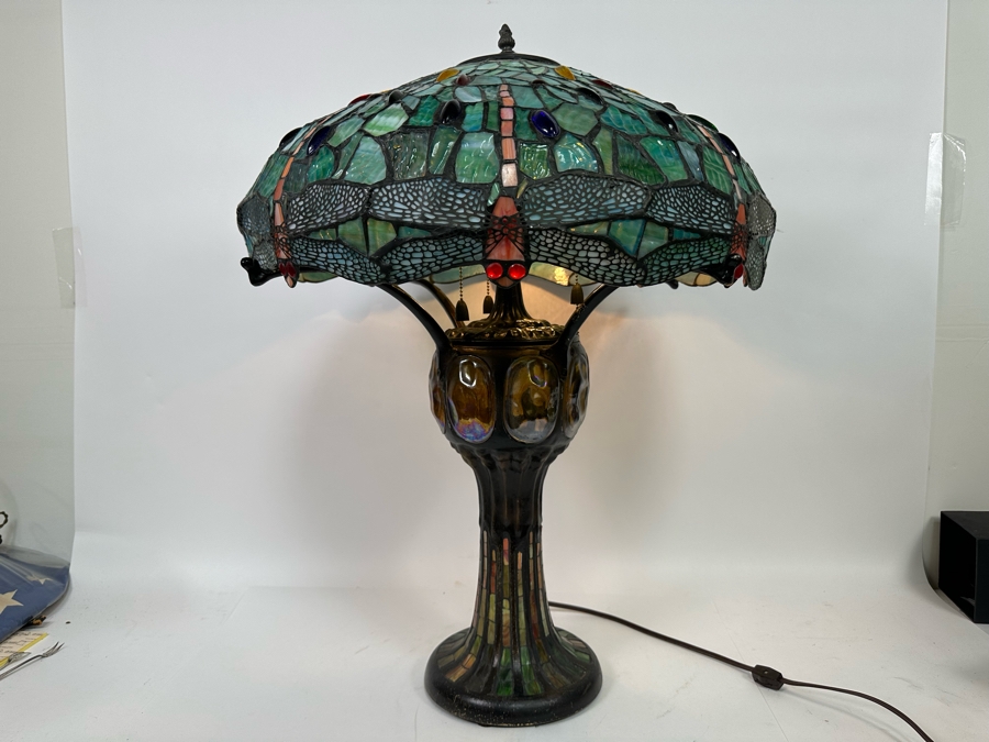 Tiffany Style Dragonfly Table Lamp 21W X 30H [Photo 2]