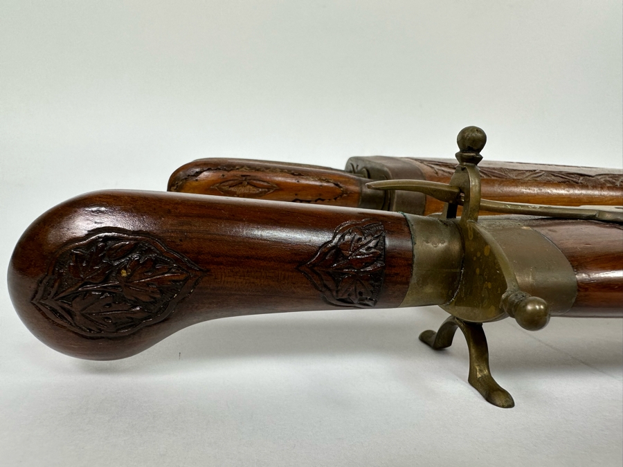 Vintage Carving Set With Carved Wooden Footed Case And Steak Knives With Carved Wooden Footed Holder From India [Photo 6]