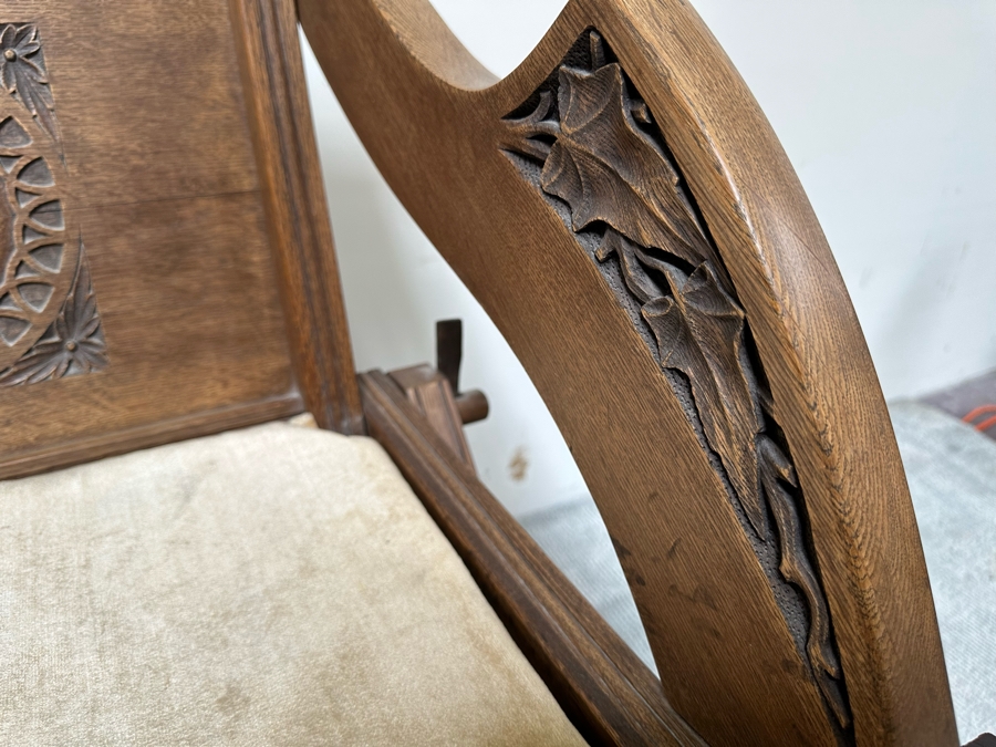 Antique Gothic Oak Glastonbury Chair 29W X 19D X 36H [Photo 8]