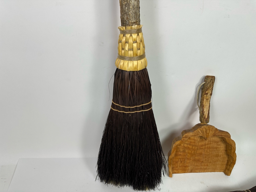 Vintage Carved Tree Limb Broom 36L And Dust Pan Plus Vintage Tree Limb Broom 31L [Photo 6]