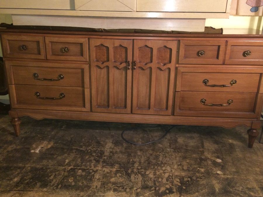 Long Wooden Dresser [Photo 2]