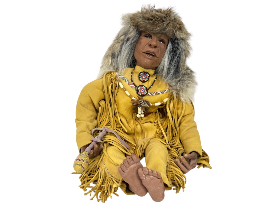 Native American Doll 18L