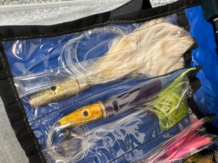 Large Collection Of Salt Water Fishing Tackle Including Big Game Fish Lures, Hooks, Swivels And Flambeau Tackle Box - See Photos [Photo 8]
