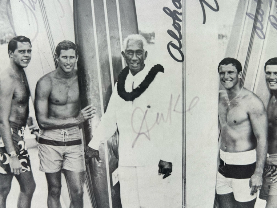 Rare Autographed B&W Poster Of Duke Kahanamoku With The Officers Of The World Famous Duke Kahanamoku Surf Club: Autographed By Duke Kahanamoku, Butch Van Artsdalen, Fred Hemmings And Paul Strauch, Jr. Framed 9 X 11 [Photo 4]