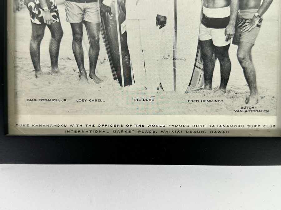 Rare Autographed B&W Poster Of Duke Kahanamoku With The Officers Of The World Famous Duke Kahanamoku Surf Club: Autographed By Duke Kahanamoku, Butch Van Artsdalen, Fred Hemmings And Paul Strauch, Jr. Framed 9 X 11 [Photo 6]