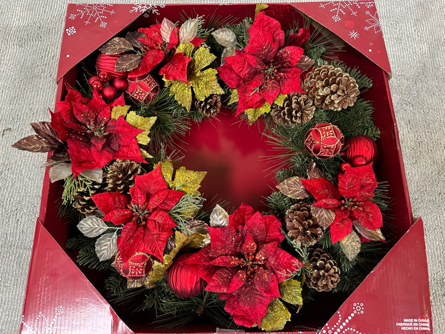Last Minute Add - Large 28' Christmas Wreath Decoration [Photo 3]