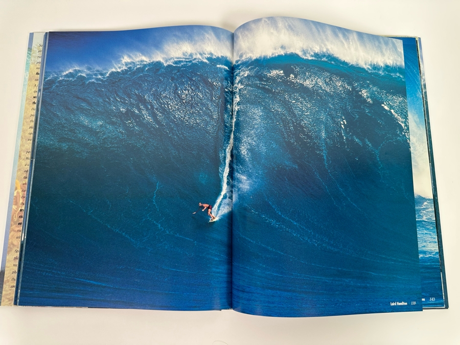 Signed Jaws Maui Hardcover Coffee Table Book By Charlie And Leslie Lyon [Photo 9]