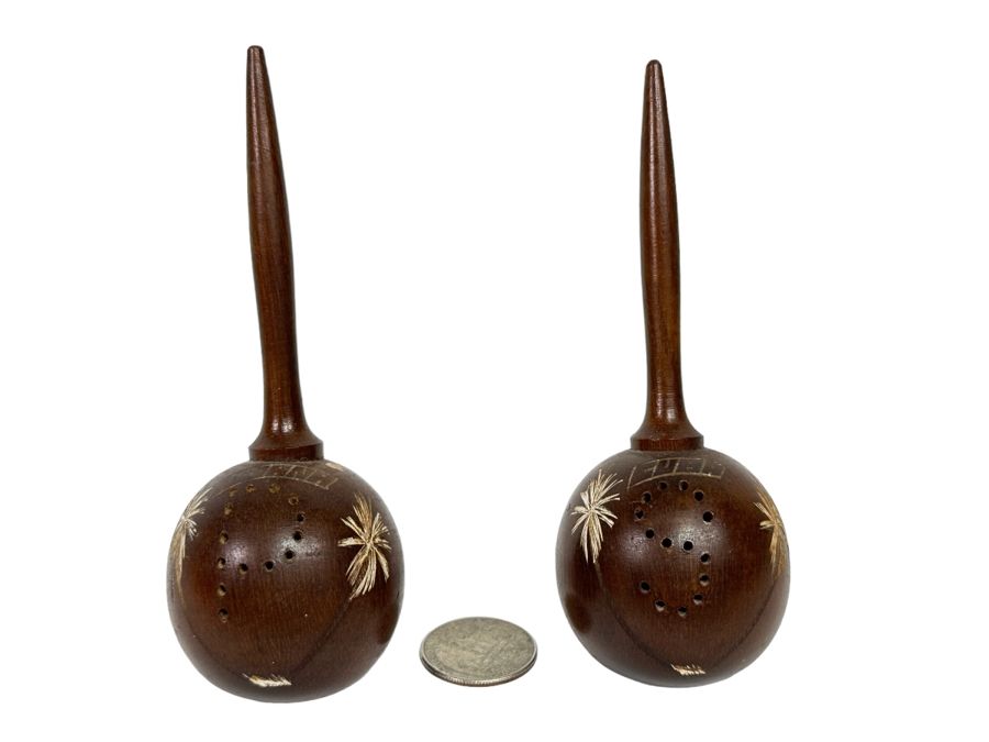 Vintage Wooden Maraca Havana Cuba Salt & Pepper Shakers 4.5H [Photo 1]