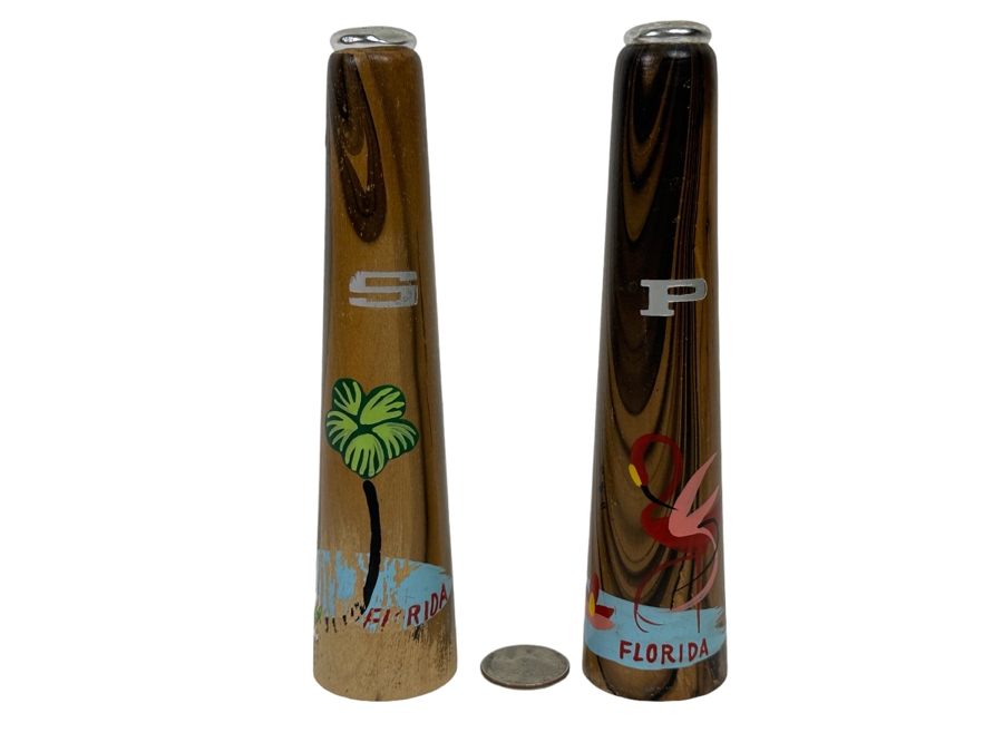 Vintage Wooden Florida Flamingo Salt & Pepper Shakers 6.5H [Photo 1]