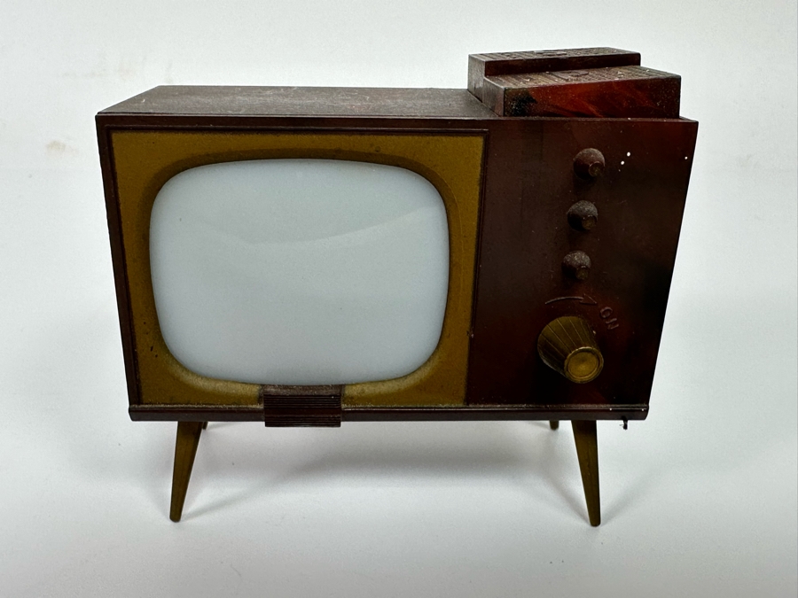 Vintage Mid-Century Modern TV Salt & Pepper Shakers [Photo 13]