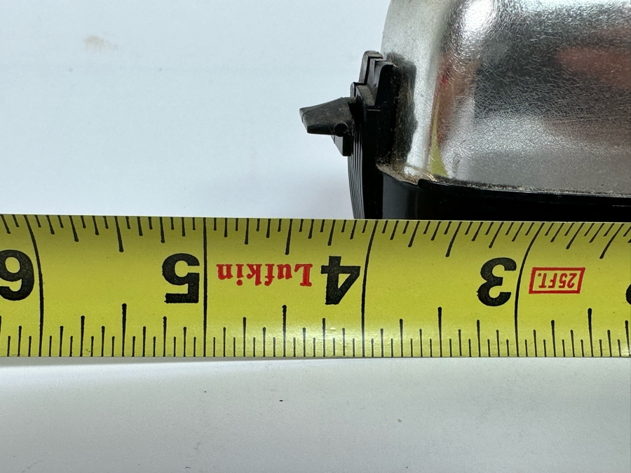 Vintage Toaster Salt & Pepper Shakers [Photo 12]