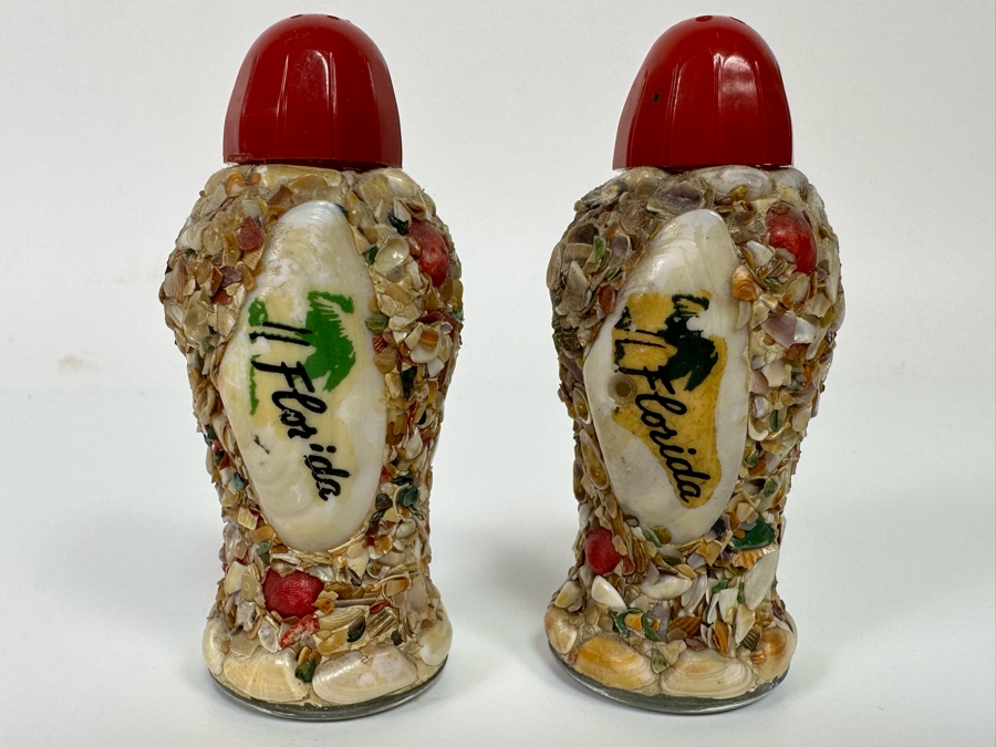 Three Sets Of Vintage Salt & Pepper Shakers [Photo 6]