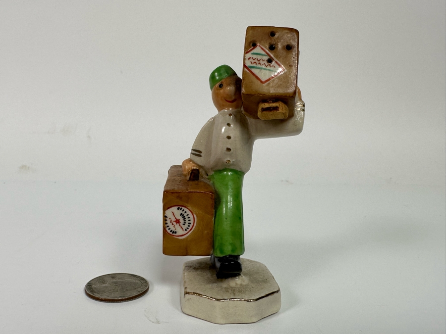 Vintage Salt & Pepper Shakers From Japan 3.75H [Photo 3]