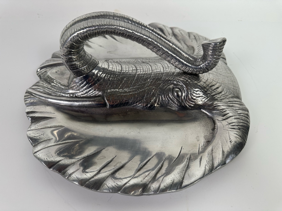 Vintage 1987 Arthur Court Elephant Handled Divided Dish 11.5W X 11D X 5H [Photo 5]